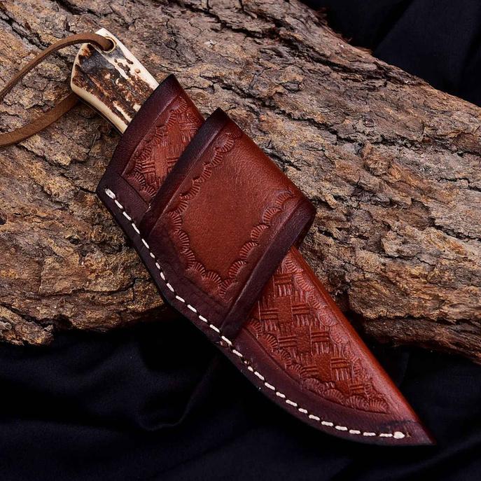 Cowboy Knife D2 Steel 5mm Antler Turquoise Handle